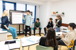 Curs de business pentru adolescenti
