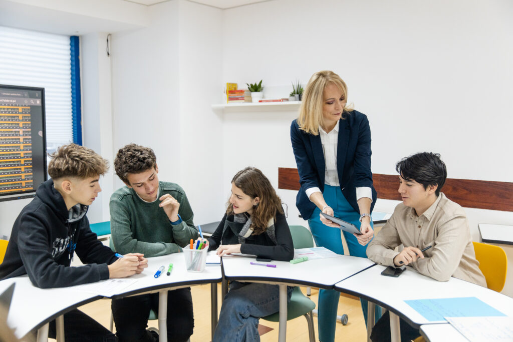 Ateliere de business si educatie financiara
